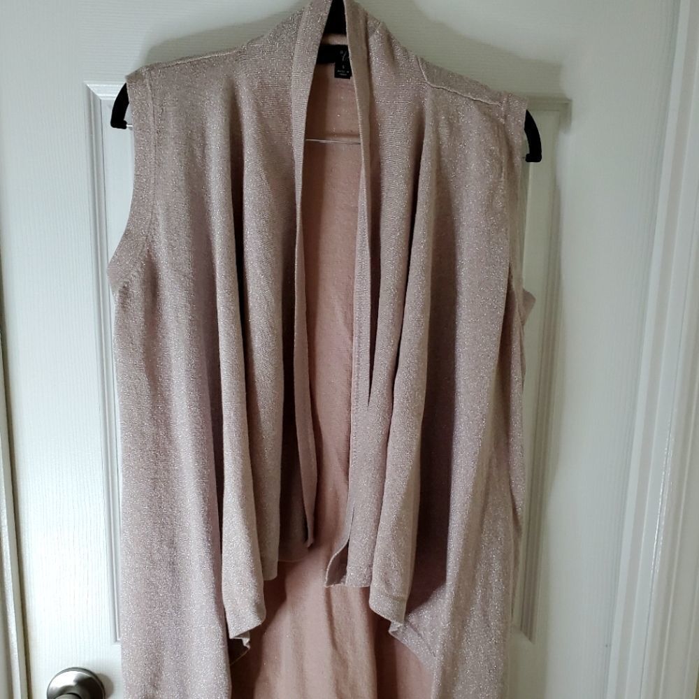 🇺🇸Gorgeous Sweater Vest Size Small - Picture 2 of 5